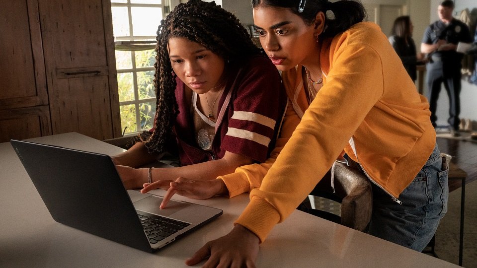 Cara mencari orang hilang di internet